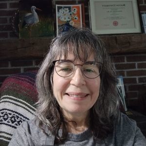 Meet your Posher, Ellen